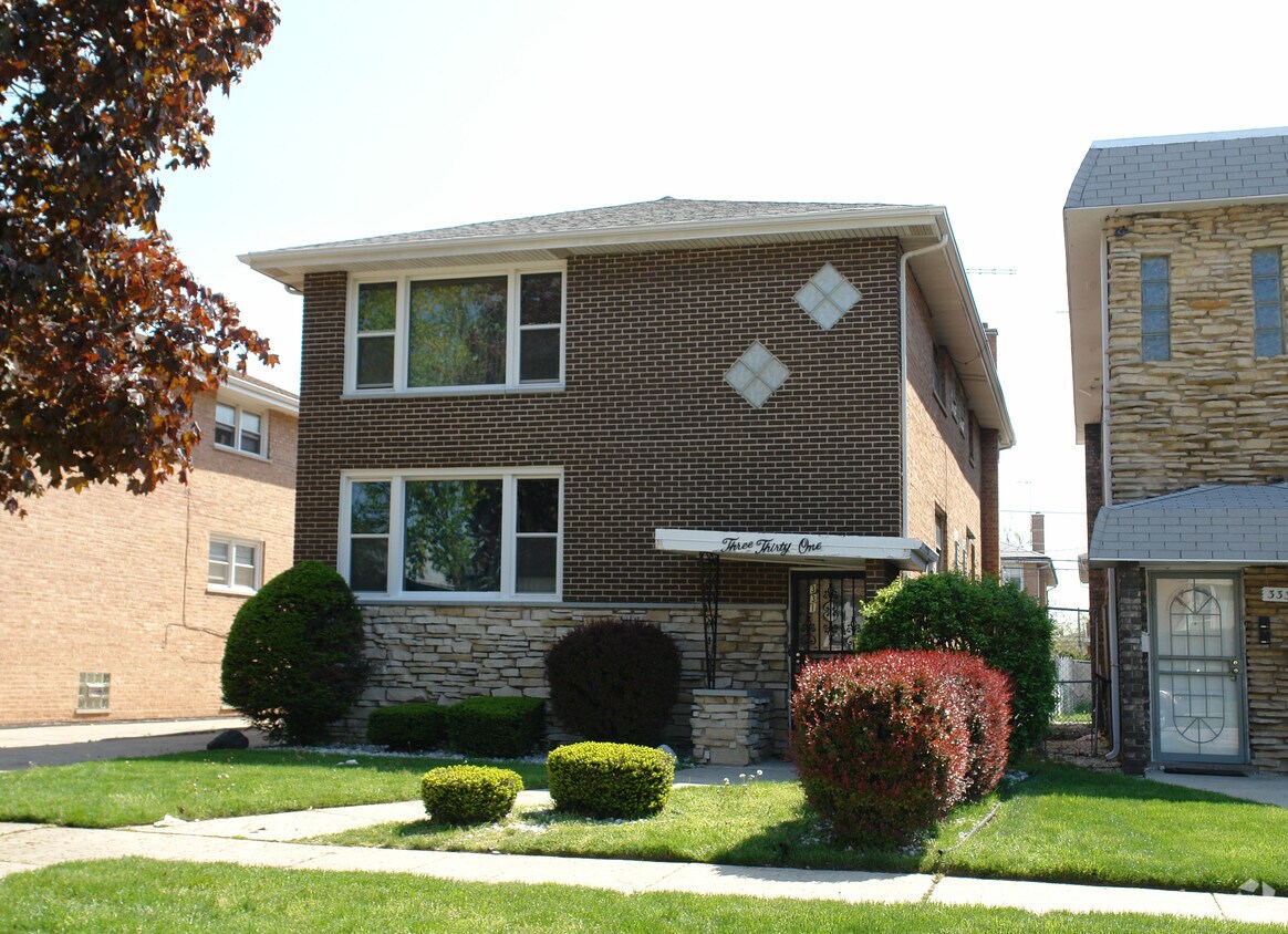 331 Luella Ave, Calumet City, IL 60409 Apartments in Calumet City, IL