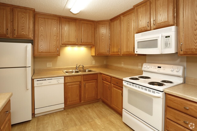 Two Bedroom - Kitchen - Park Plaza Apartments