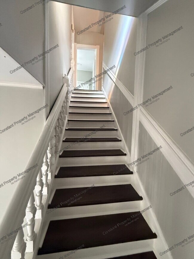 Foto del edificio - 885 College St