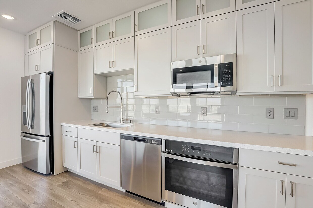 Aspire at Redwood Apartments in Las Vegas, NV