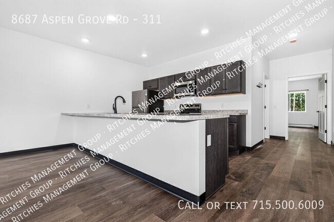Foto del edificio - 8687 Aspen Ln