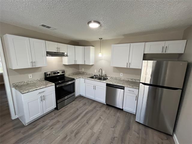 Building Photo - 826 Quinette Dr