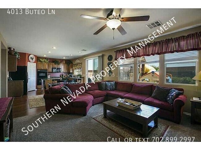 Building Photo - 4 Bed 3 Bath With Huge Loft