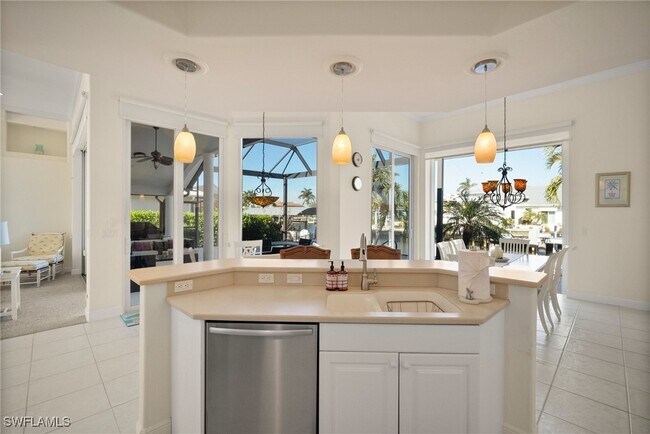 Foto del edificio - 409 Waterleaf Ct