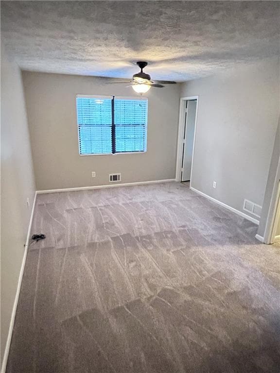 Building Photo - 2936 Spanish Oak Dr SW