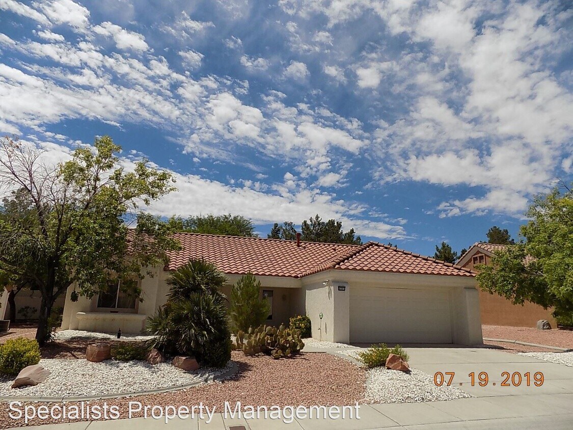 Foto principal - 2 br, 2 bath House - 9305 Cactus Wood Drive