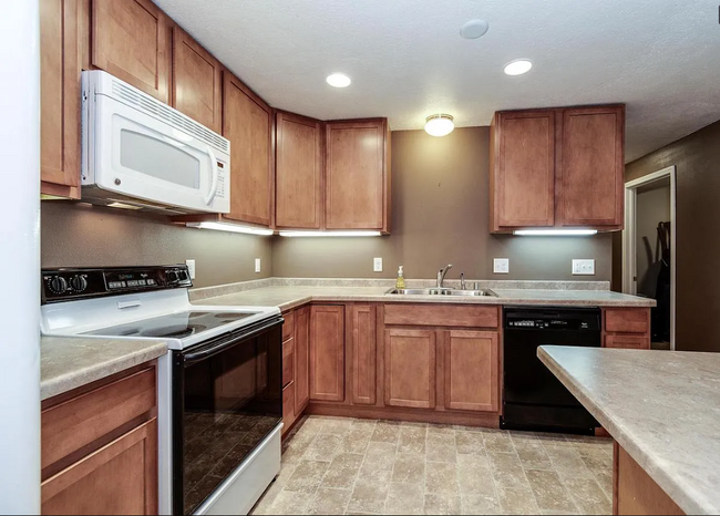 Building Photo - 5110 Esker Dr