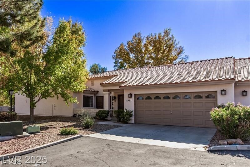 Foto principal - 1911 Hobson Dr