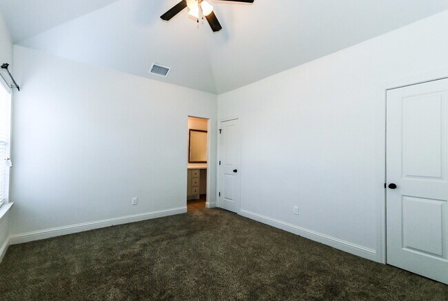 Foto del edificio - NO DEPOSIT / /New Cooper Meadows Subdivision/ South Lubbock CISD/ Half off first full month rent