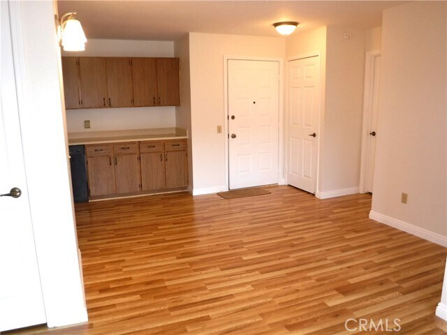 Building Photo - 24410 Crenshaw Blvd