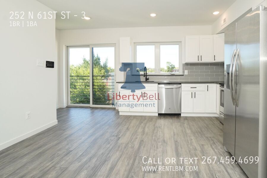 Foto principal - 252 N 61st St