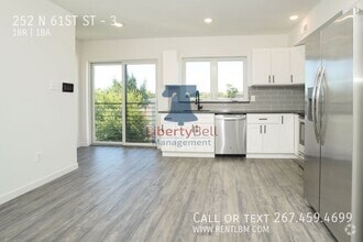 Building Photo - 252 N 61st St