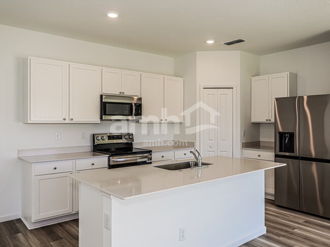 Foto del edificio - 2833 Grand Finale St