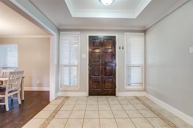 Building Photo - 7309 Vineyard Dr