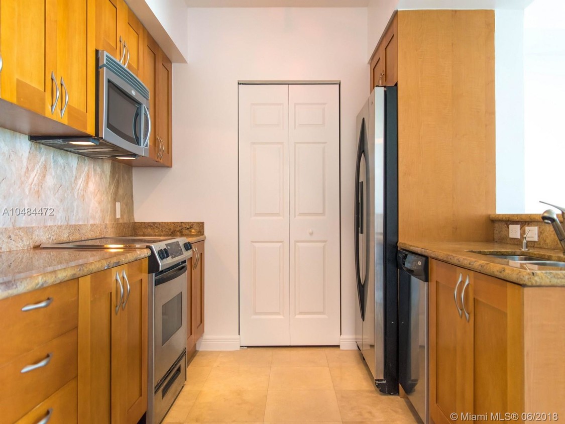 Primary Photo - DUO CONDO