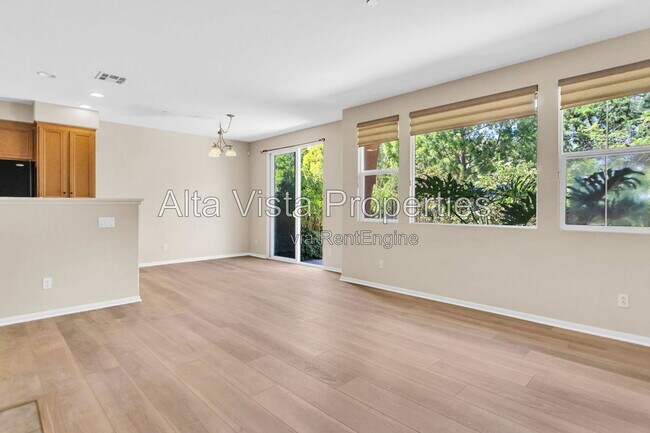 Foto del edificio - 2785 Matera Ln