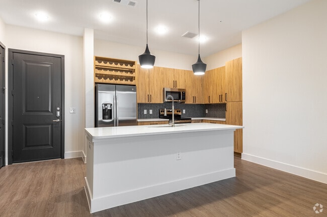 Interior Photo - The View at Sapphire Bay