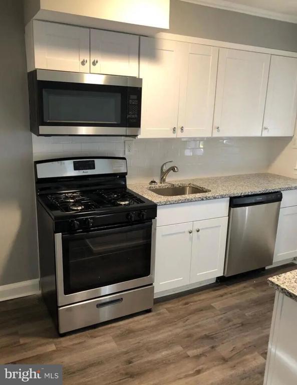 Foto del edificio - 2162 Vailthorn Rd