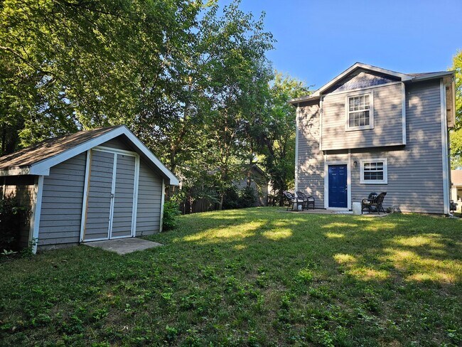 Foto del edificio - 2 bedroom 2 bathroom house