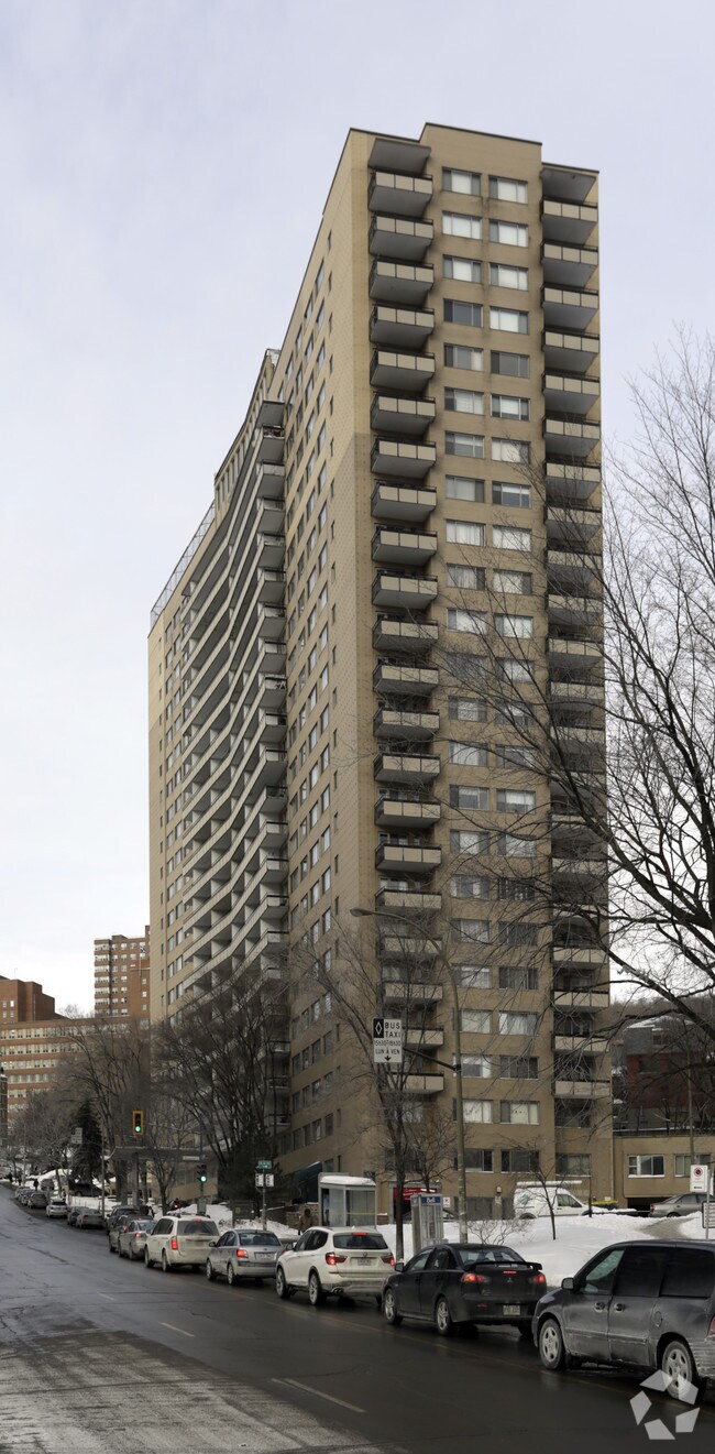 Photo du bâtiment - The Regency