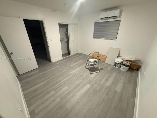 Foto del edificio - 225 SW 76th Ct