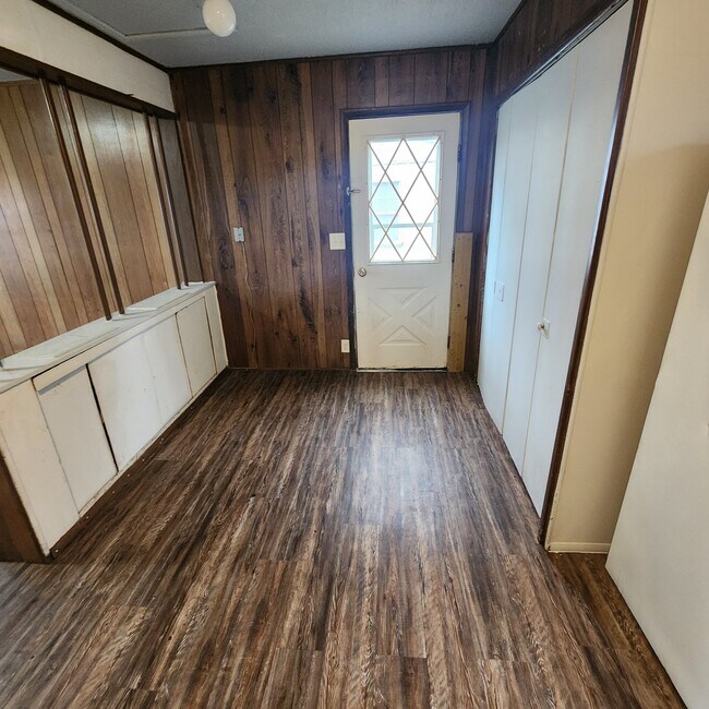 Foto del edificio - 1009 Glenwood Dr
