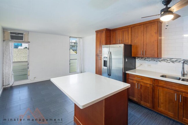 Building Photo - 1440 Ward Ave