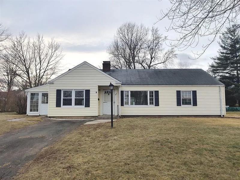 39 Olney Rd, Wethersfield, CT 06109 House Rental in Wethersfield, CT