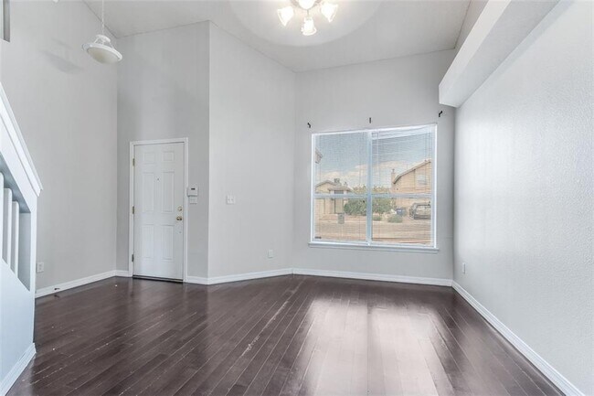 Building Photo - 14192 Patriot Point Dr