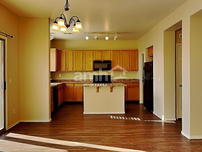 Foto del edificio - 2063 S Starling Dr