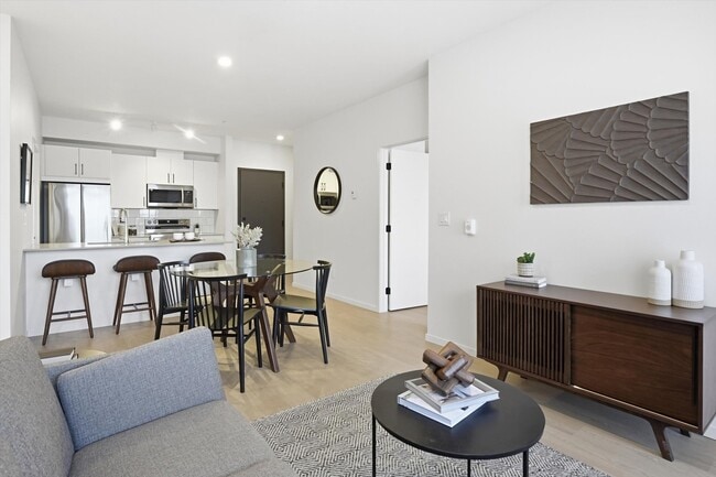 Building Photo - The Taylor Apartments