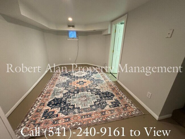 Foto del edificio - 916 SE Byers Ave