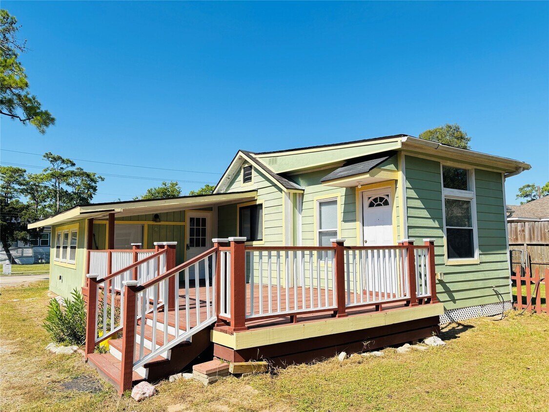 Building Photo - 2004 Deats Rd