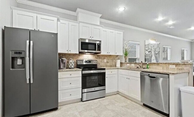 Foto del edificio - 1596 Leverett Ave