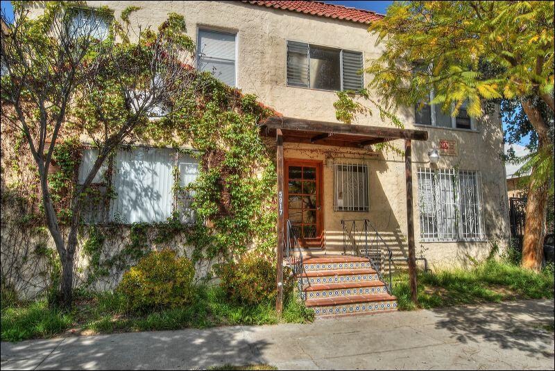 Primary Photo - 5917 Barton Ave