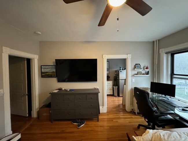 Building Photo - 1091 Boylston St