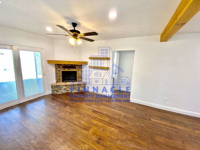 Foto del edificio - 3 Bed 2 Bath Home in Torrance For Rent