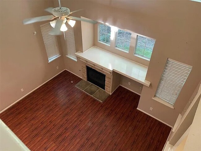 Building Photo - 63 Scarlet Woods Ct