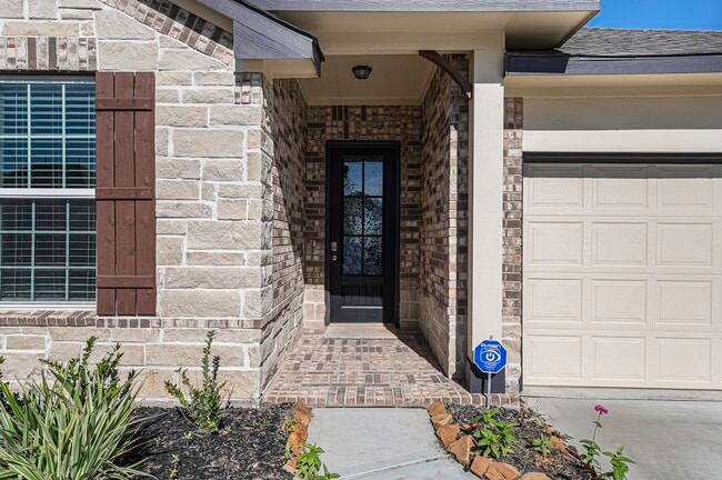 Building Photo - 104 Sea Glass Cv