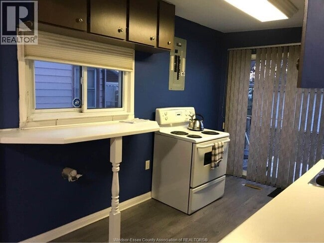 Building Photo - 1423 Aubin Rd