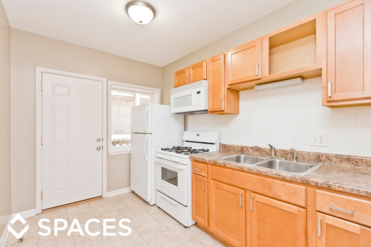 Foto principal - 1338 W Argyle St
