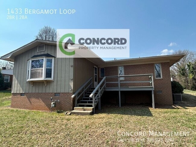 Building Photo - 1433 Bergamot Loop