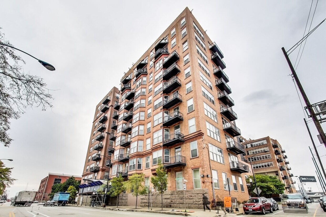 500 S Clinton St Unit 914, Chicago, IL 60607 Condo for Rent in