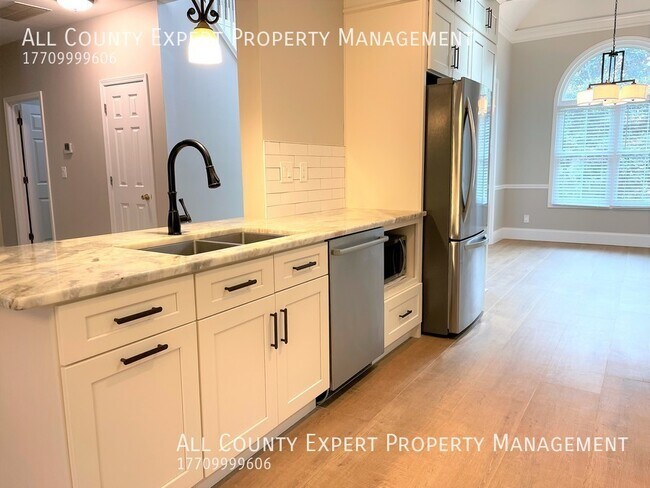 Foto del edificio - 1635 River Oak Dr