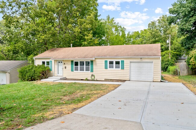 Foto del edificio - 6308 W 81st St