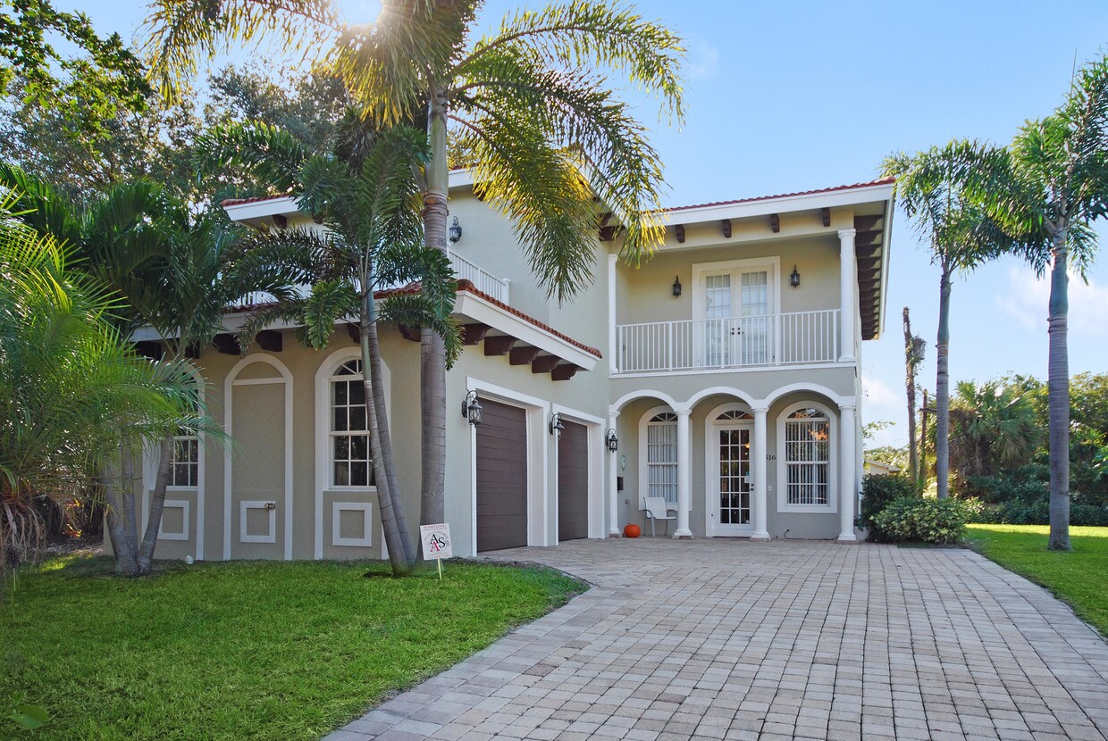 516 Flamingo Drive - 516  Flamingo Drive