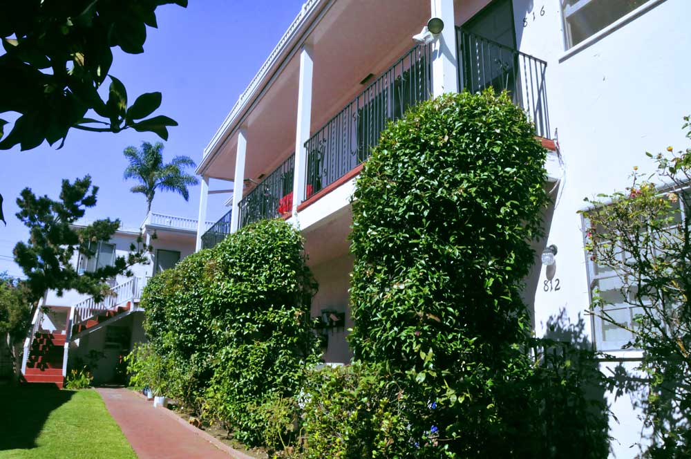 812-820 E - 812 E Ave