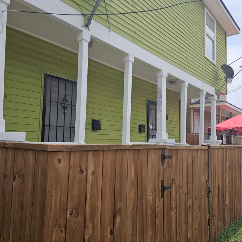 Photo - 8815 Fig St