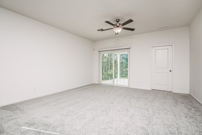 Building Photo - 753 Shepard Rock Dr