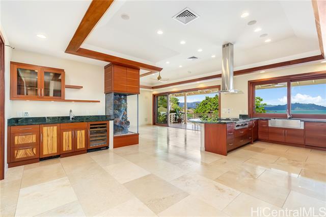 Foto del edificio - 44-113-113 Bayview Haven Pl
